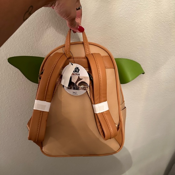 Baby Yoda Loungefly Backpack — NWT - Picture 2 of 2